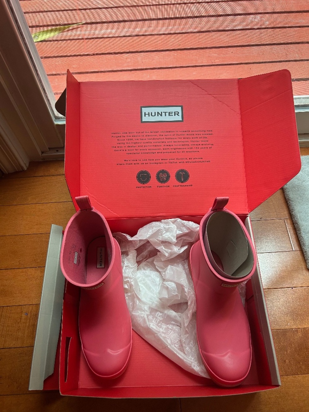 Mini Pink Hunter boots - Picture 2 of 5